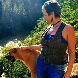 Meet your Posher, Tasha